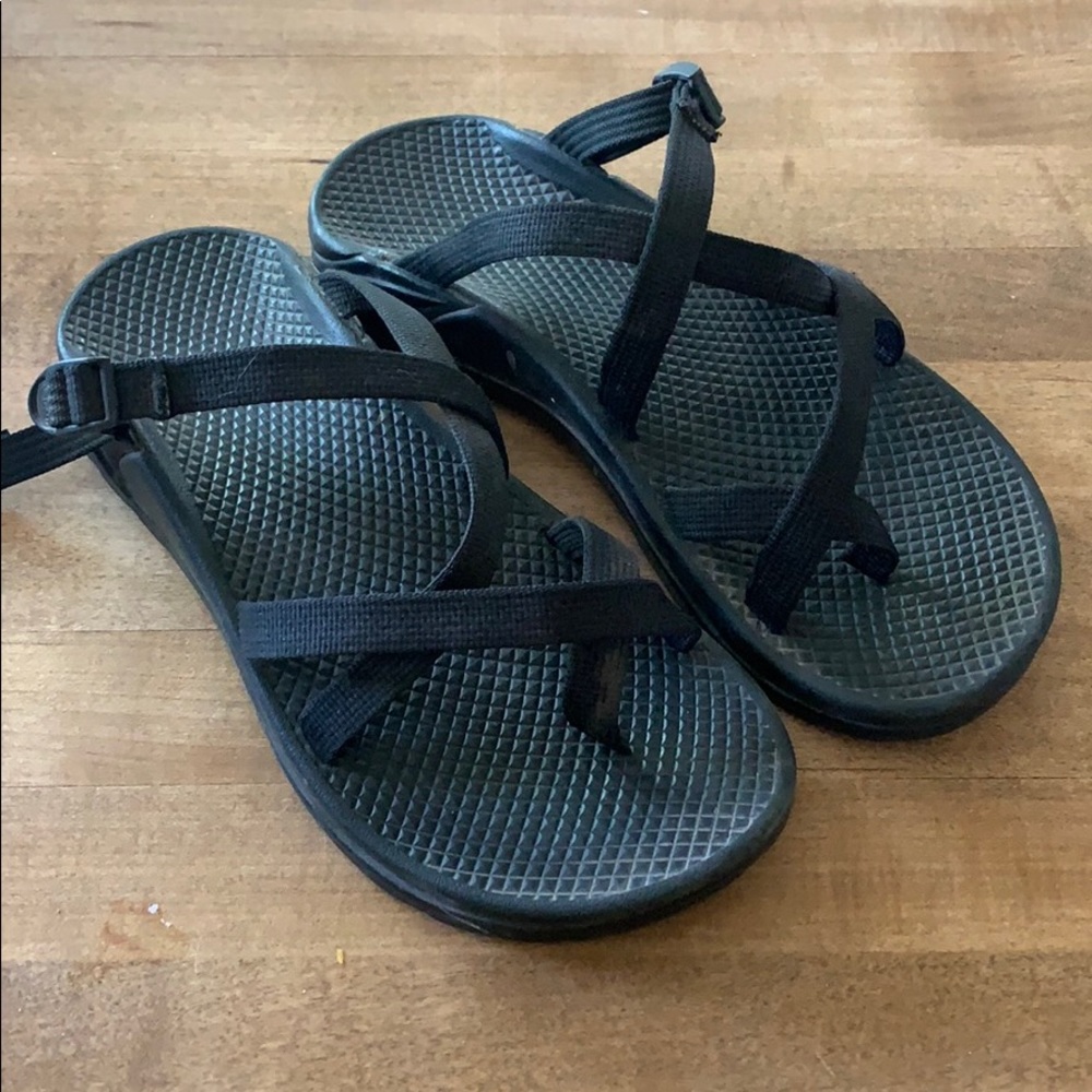 Chaco flip flops